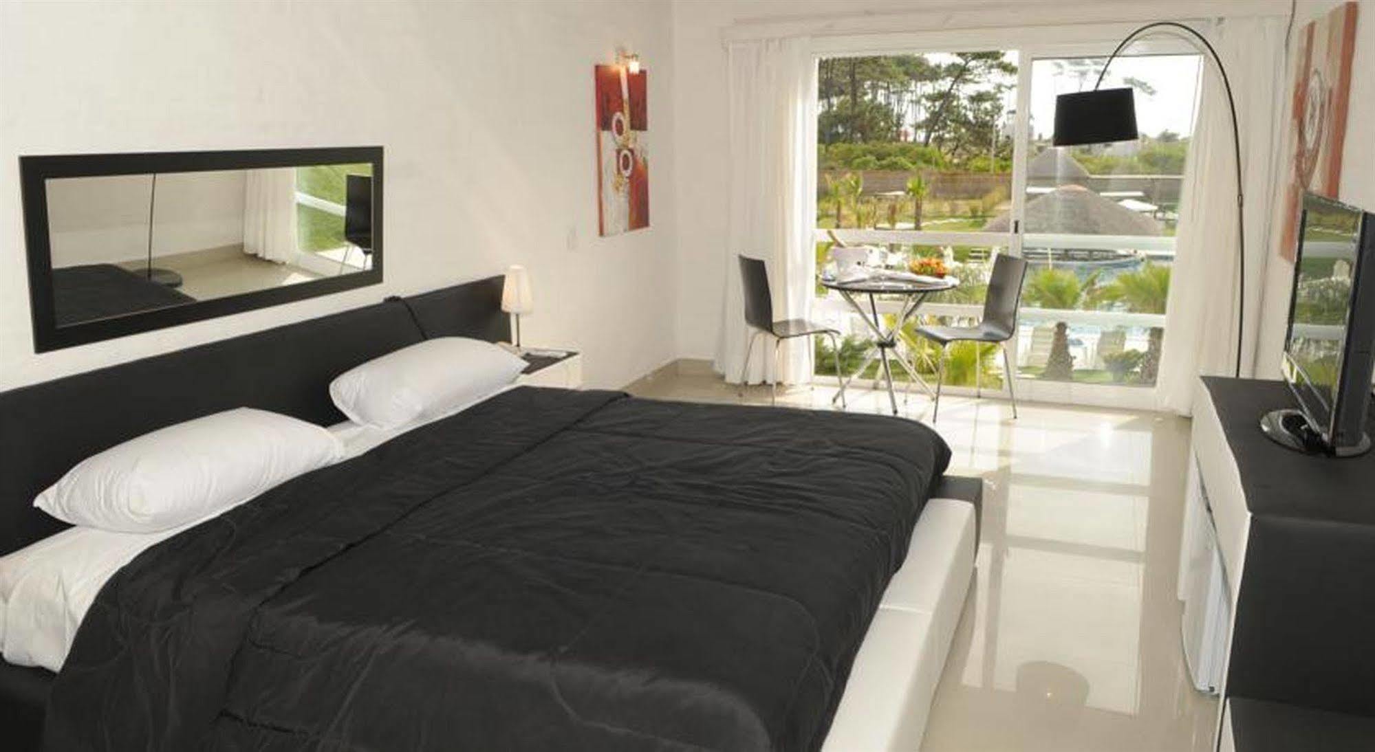 Punta Del Este Arenas Hotel Chihuahua Extérieur photo